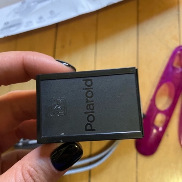 iZone Instant Polaroid Camera - Picture 5 of 8